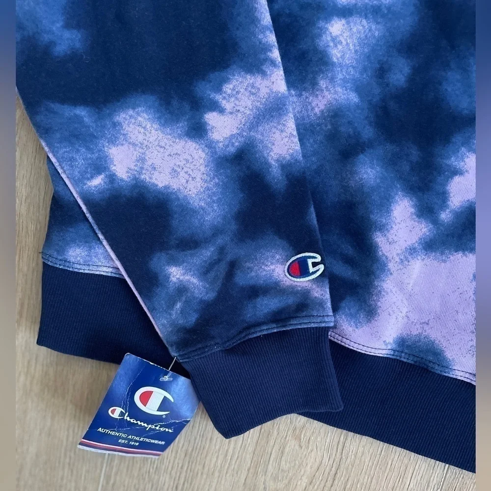 Champion Women’s Campus French Terry Cropped Crewneck Sweatshirt Tie Dye - Picture 4 of 4